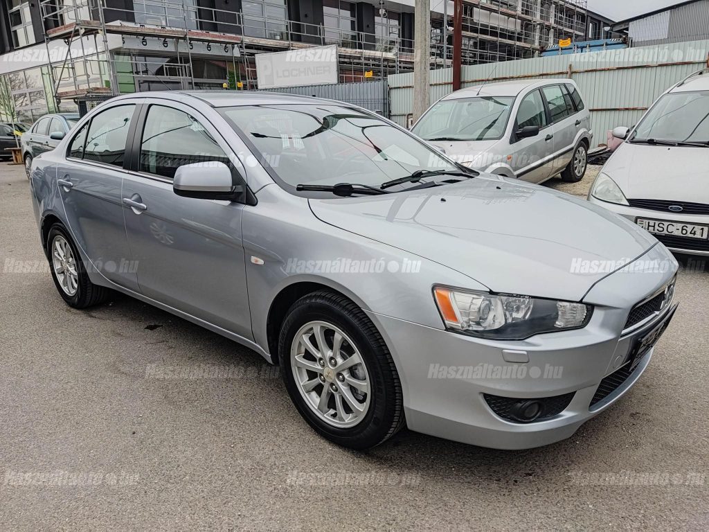 MITSUBISHI LANCER 1.8 DI-D Intense FRISS MŰSZAKIVAL!
