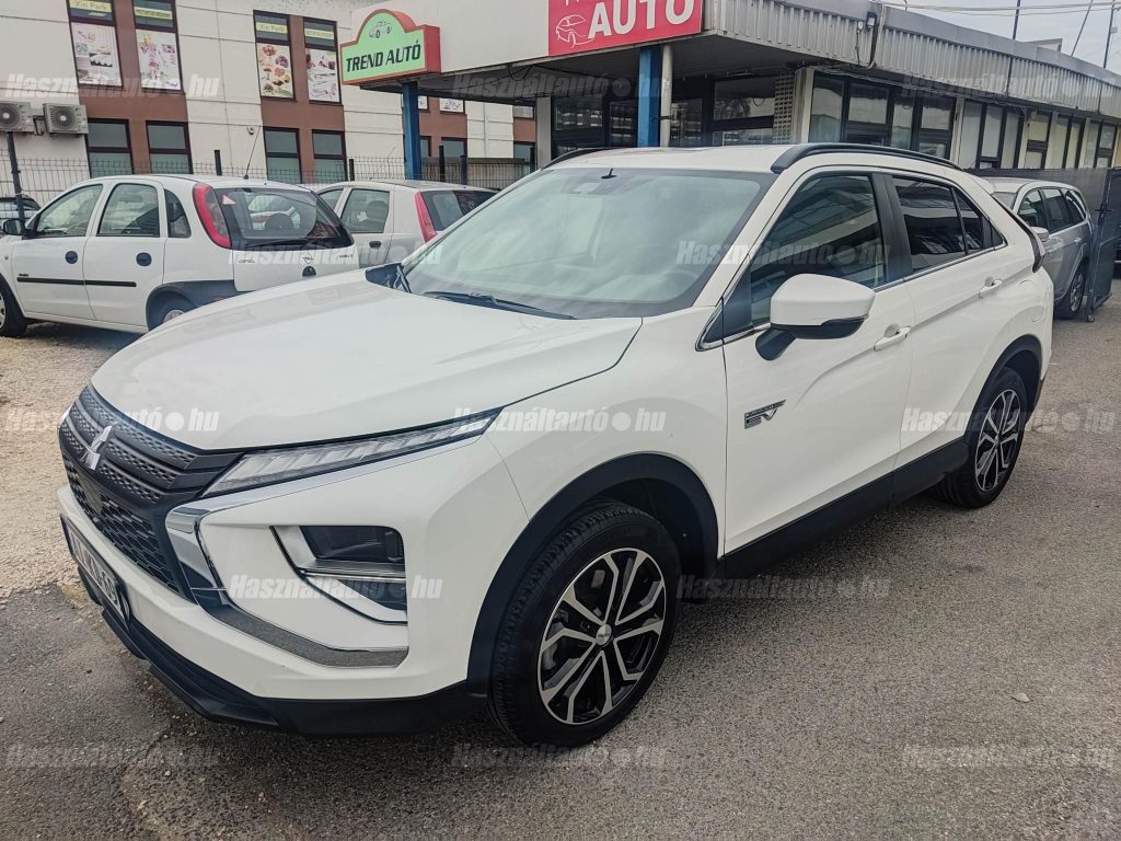 MITSUBISHI ECLIPSE CROSS 2.4 PHEV Intense 4WD CVT