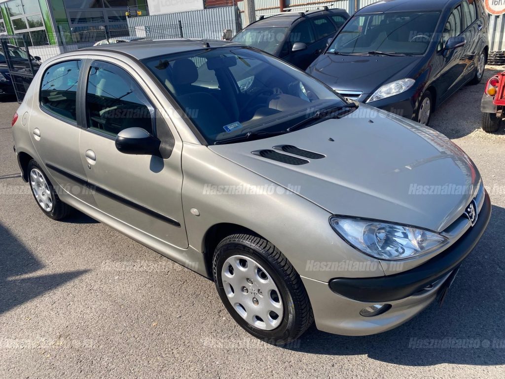 PEUGEOT 206 1.4 HDi Trendy