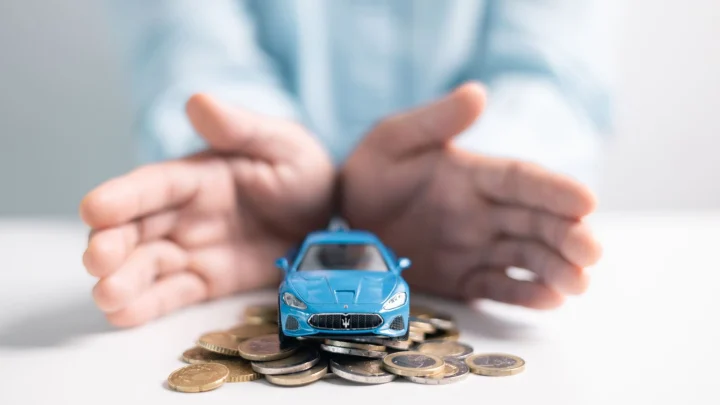 Kisautó-modell pénzérméken – autóhitel